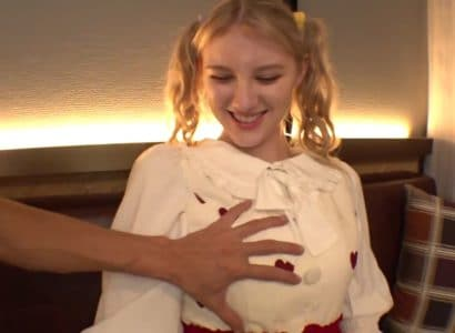 Chuyến đi du lịch ngọt ngào cùng em Melody Marks