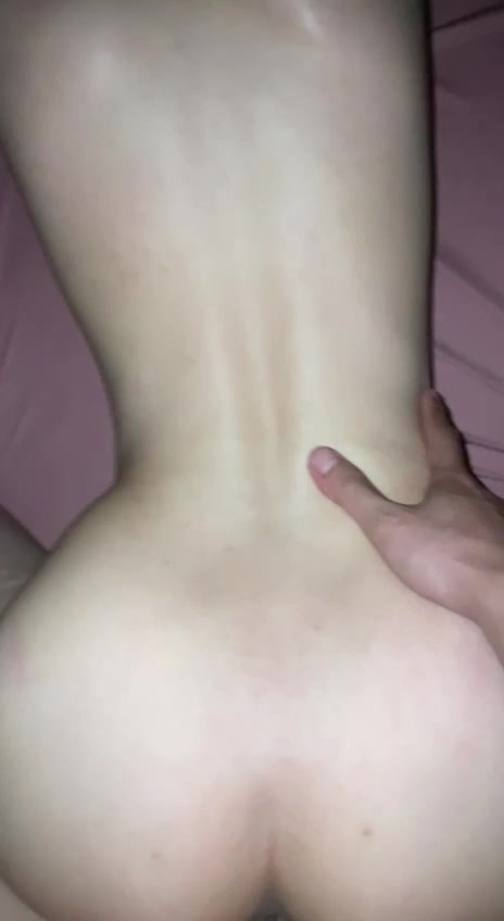 Địt chị gái 99 dáng ngon cùng công ty